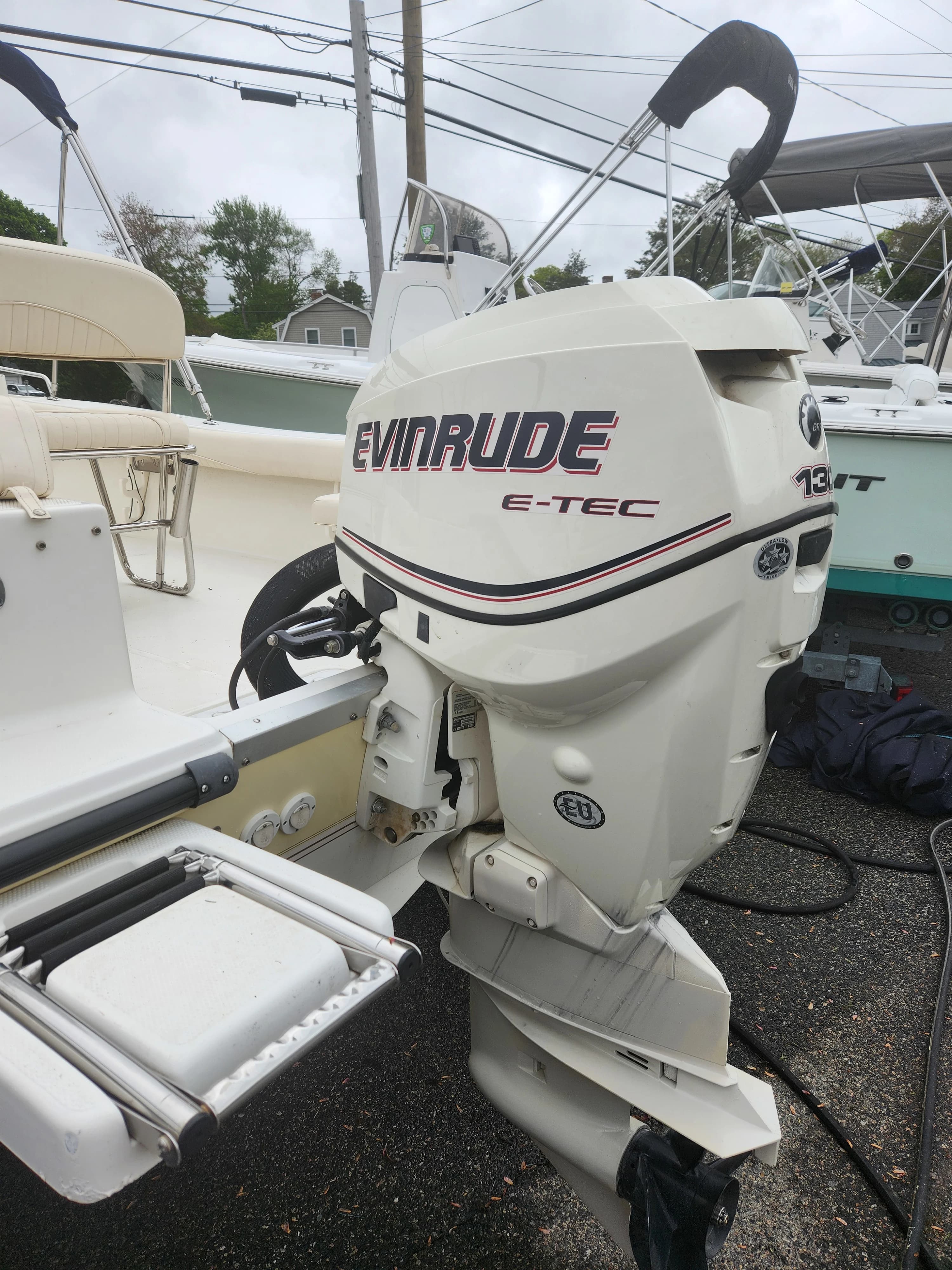 2009 Mako 19 Ft Center console thumbnail 1