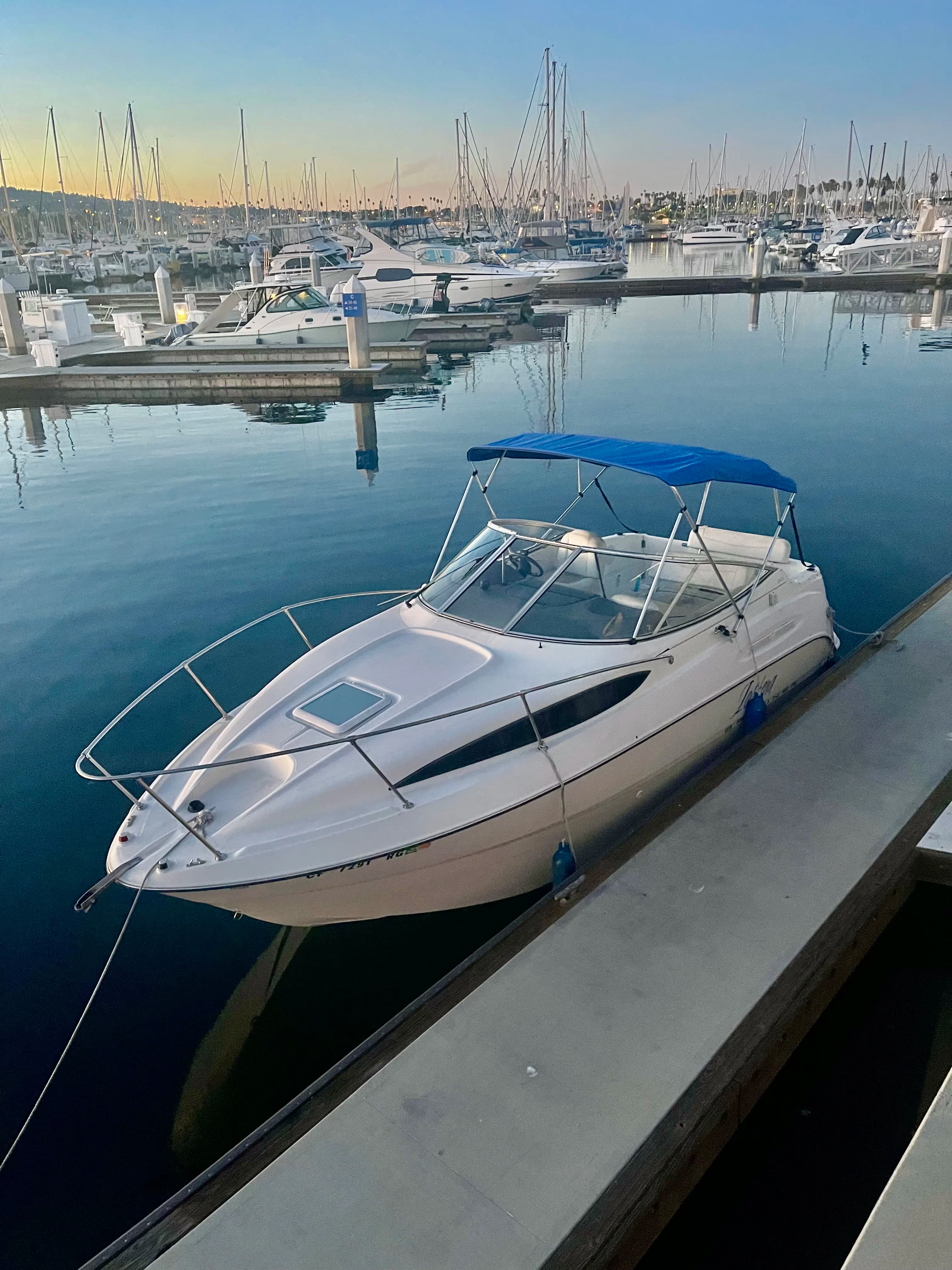 2005 Bayliner 245