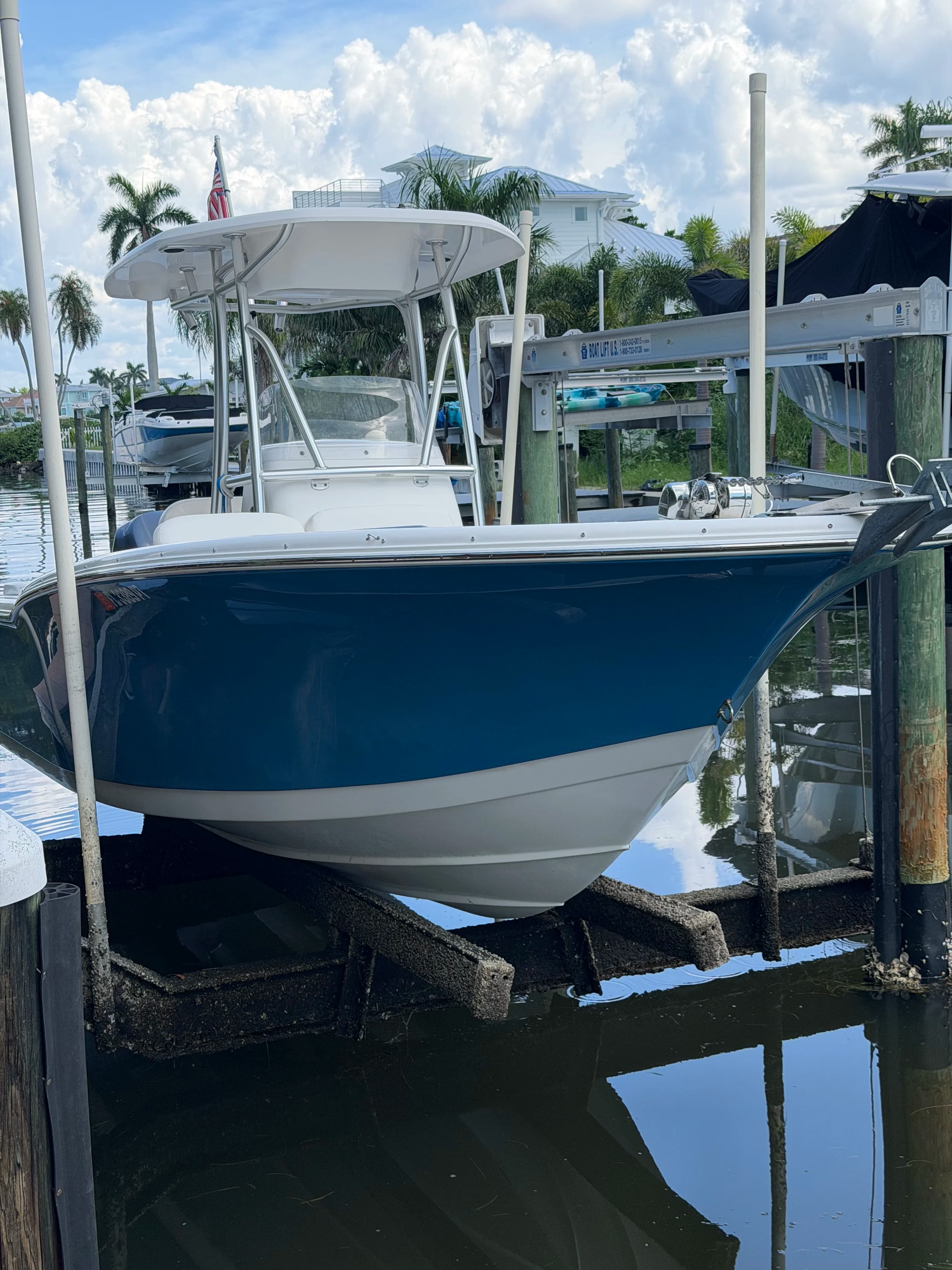 2014 Tidewater 2300 Center Console