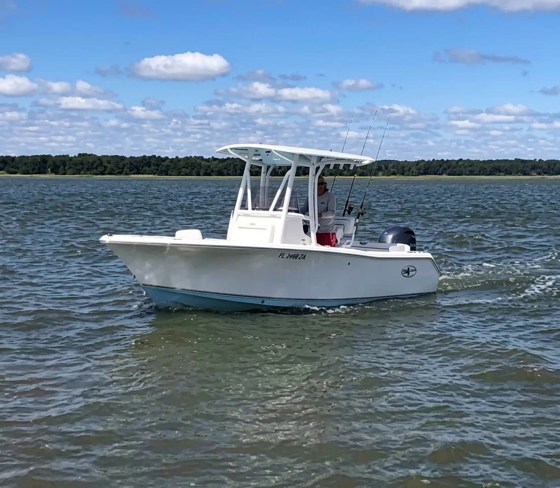 2016 Sea Hunt Ultra 211