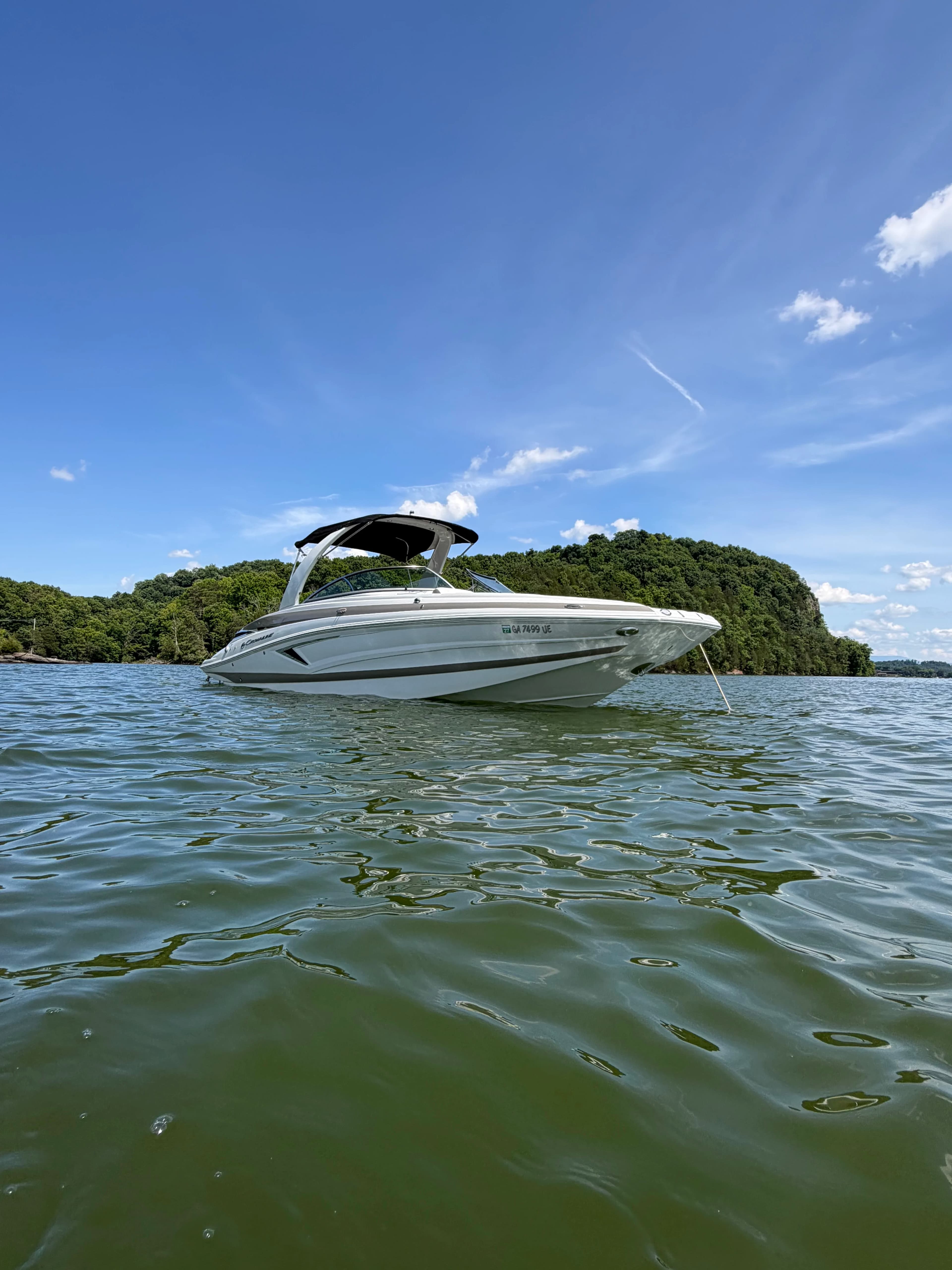 2021 Crownline E285