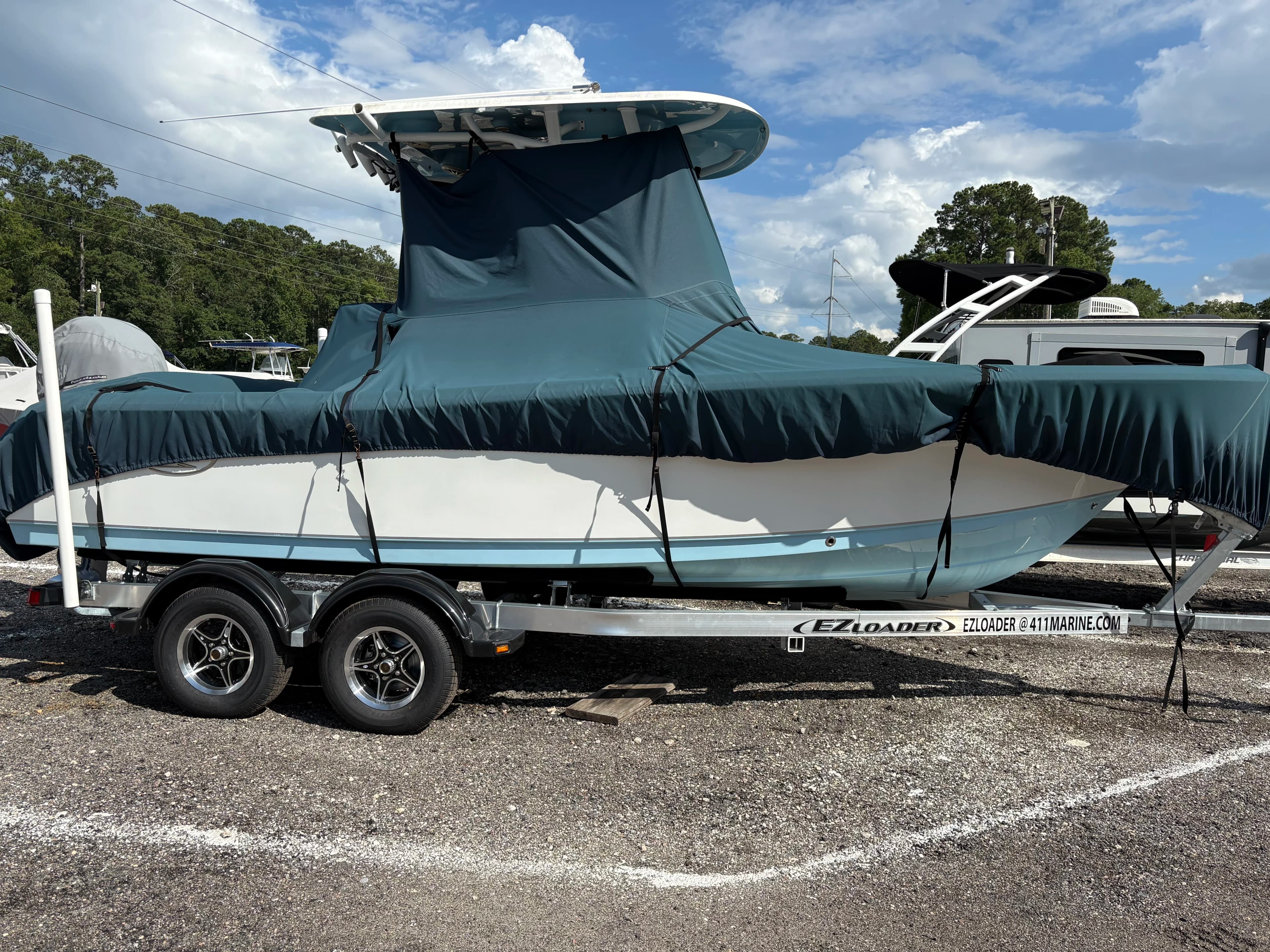 2016 Sea Hunt Ultra 211 thumbnail 2