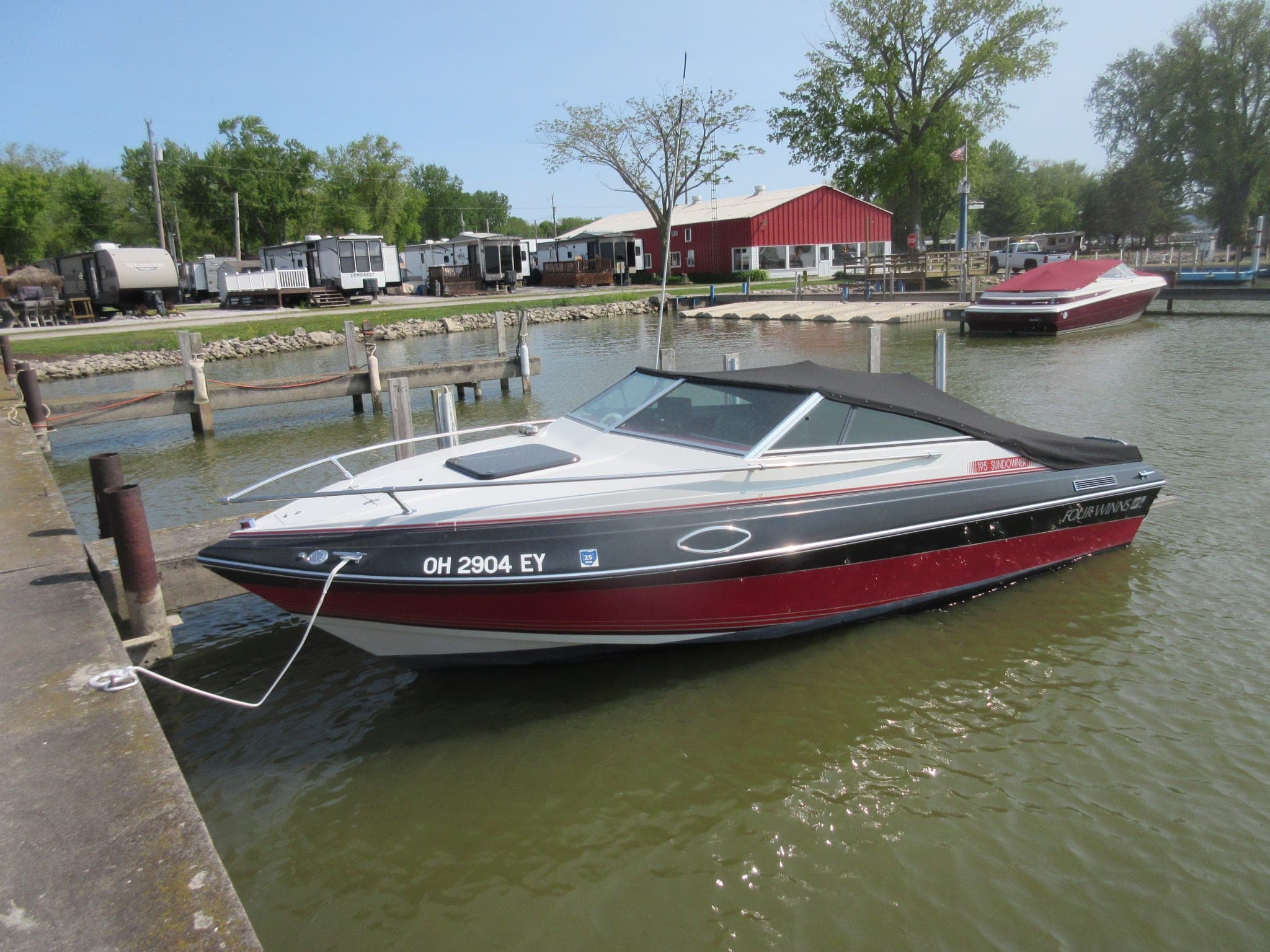 1987 Four Winns Sundowner 195