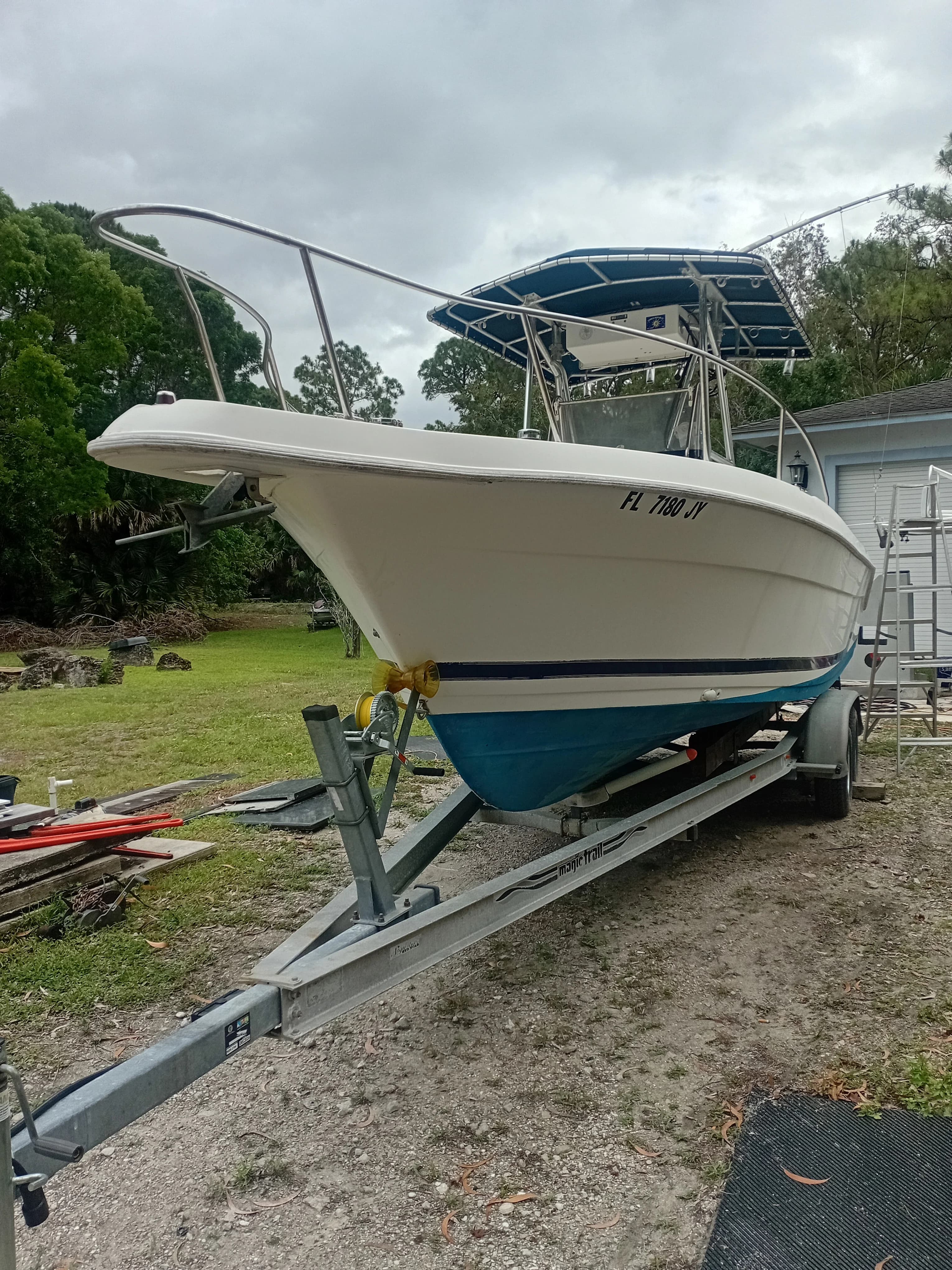 1998 Cobia 240 CC